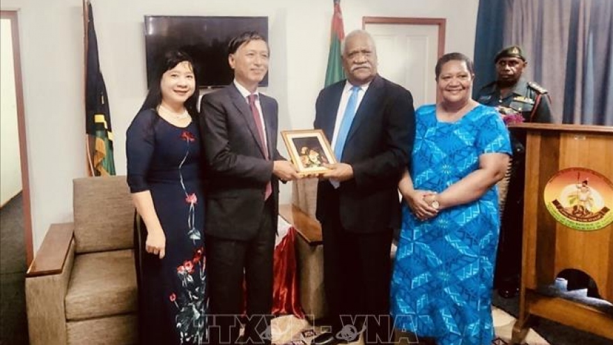 Vanuatu hails Vietnam’s role and position globally